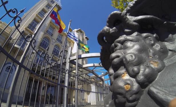 Edificio sede del Mercosur, Montevideo, Uruguay. 