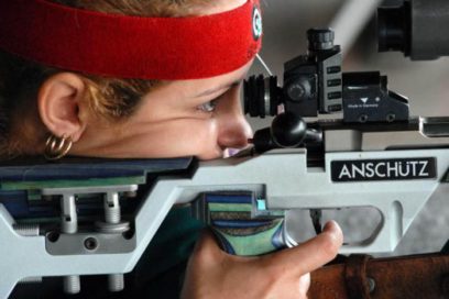 Cubanas no avanzan en rifle tres posiciones a 50 metros