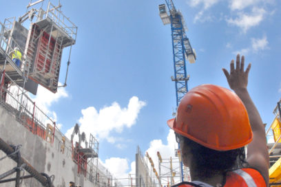 Cimientos para el desarrollo: Proceso inversionista