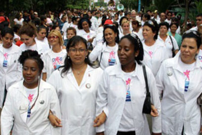 Sindicatos uruguayos homenajean a médicos cubanos