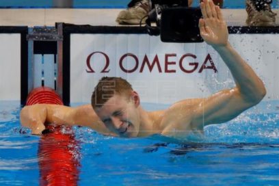 Estados Unidos y China arrasan en natación olímpica