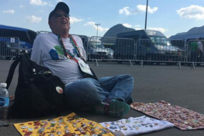 15 de agosto: coleccionistas de pines