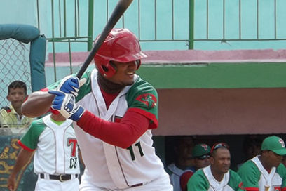 Las Tunas y Holguín van por barrida