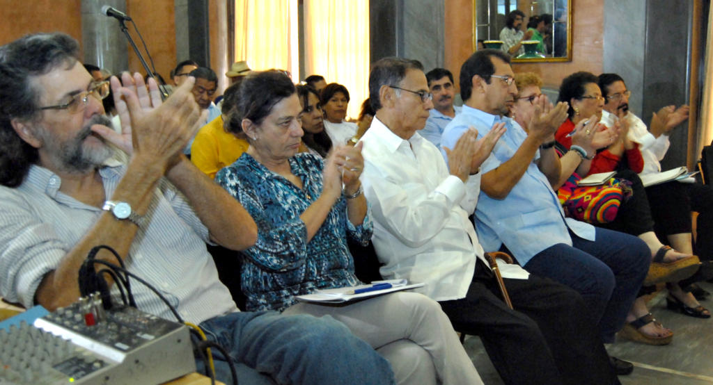 Los asistentes a la cita concordaron en la importancia de crear acciones concretas para fortalecer los mecanismos de integración regionales. Foto: Heriberto González 