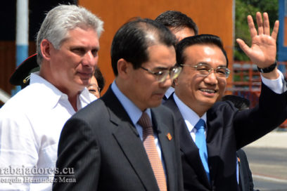 Llegó a Cuba primer ministro chino