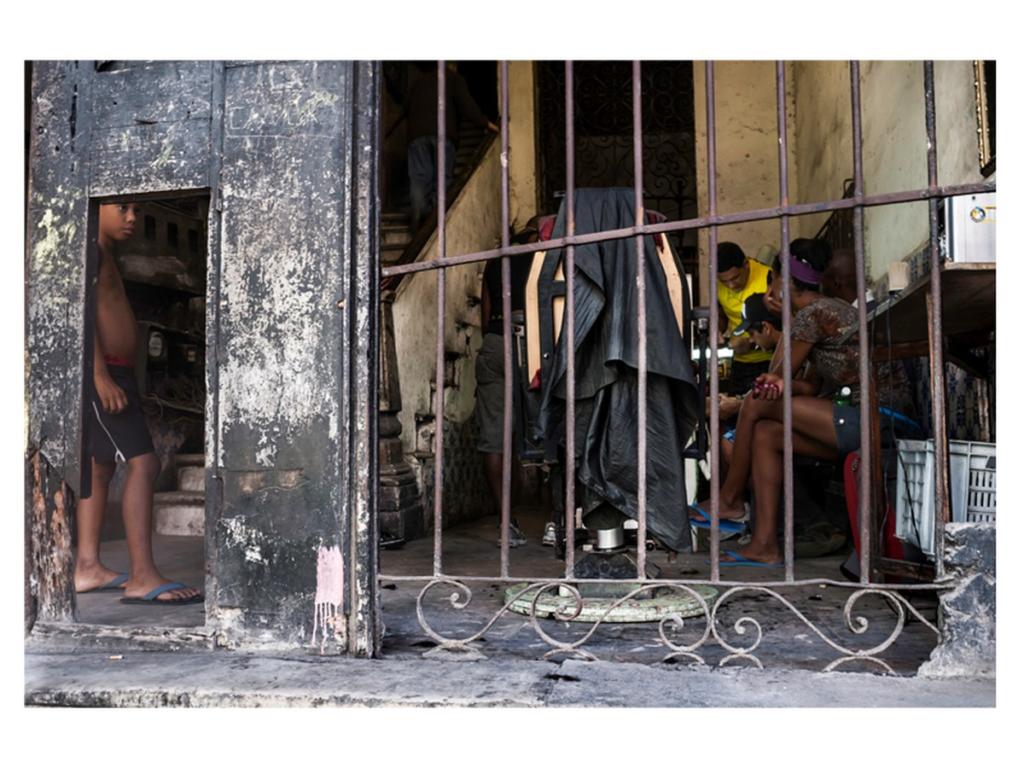 Barbero y Michael Ackerman