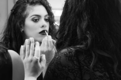 Ely Regina Hernández: Clásica y moderna