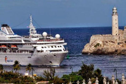 En ascenso el arribo de turistas a Cuba
