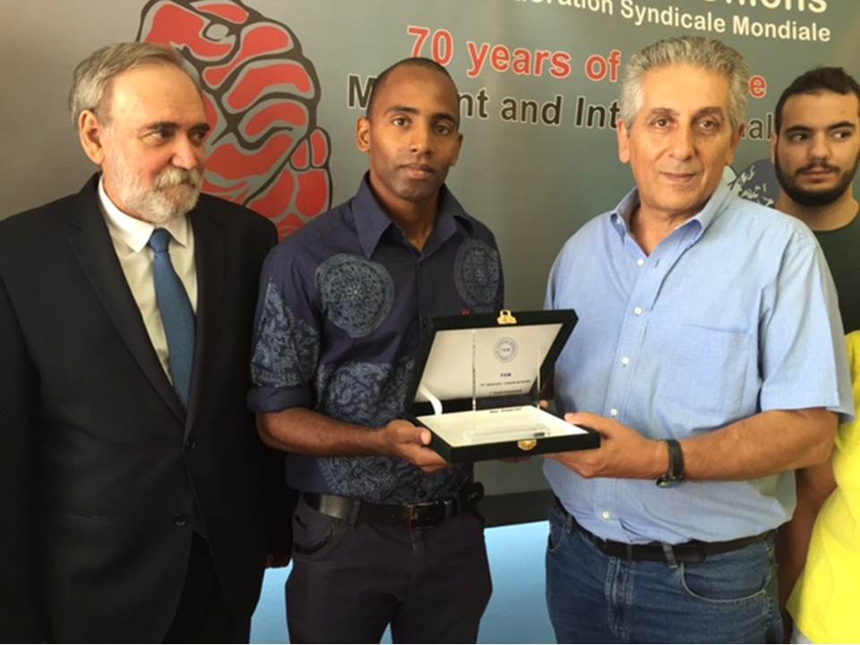 Walter Díaz Moreno laureado en 2015 con el primer premio en el concurso de carteles convocado por la Federación Sindical Mundial (FSM)