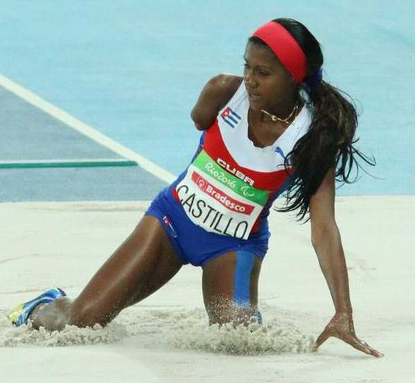 La cubana Yunidis Castillo, gana medalla de plata en salto de longitud en las pruebas de Atletismo, en los XV Juegos Paralímpicos de Río de Janeiro, en Brasil. el 8 de setiembre de 2016. Foto: Armando Hernández/ Jit/