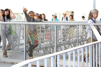 En Cuba pacifistas japoneses reciben cálida bienvenida (+Fotos)