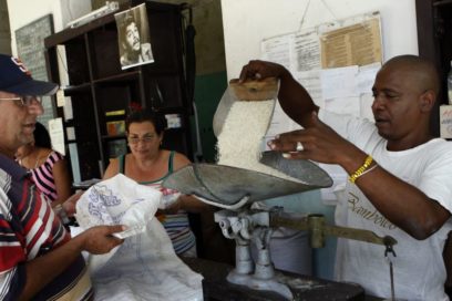 Comercio interno: eslabón preciado del bloqueo