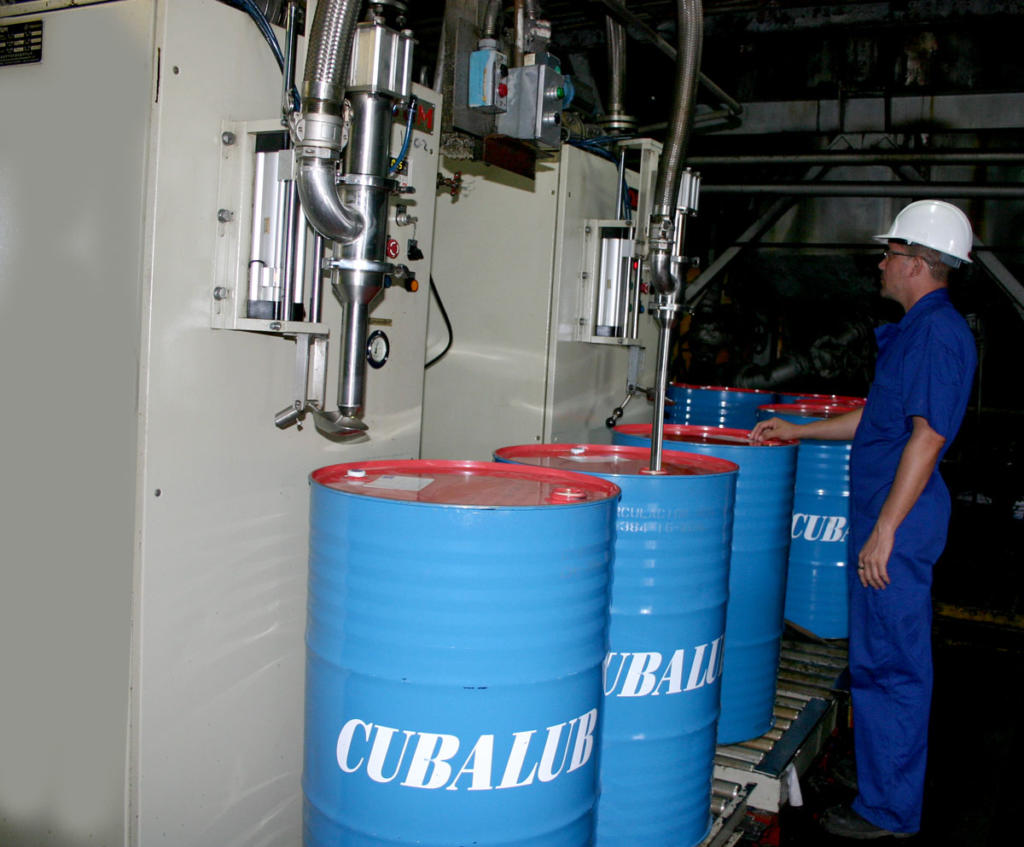 Una decena de premios avalan la presencia de Cubalub en las Ferias Internacionales de La Habana . Foto: César A. Rodríguez