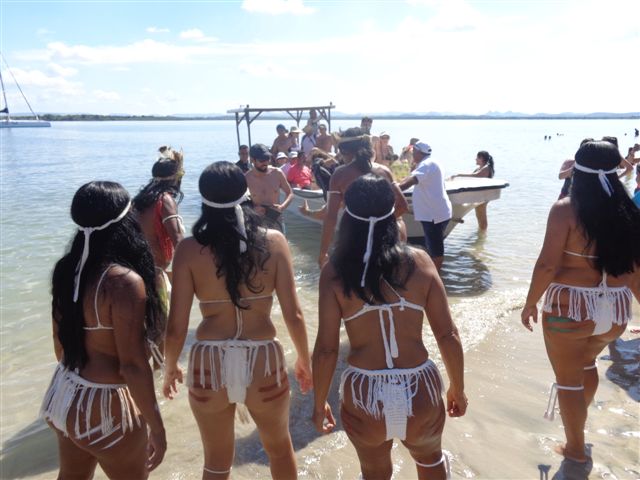 El encuentro de las dos culturas será reeditado en Bariay. Foto del autor