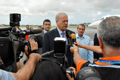Visita Cuba primer ministro de Argelia