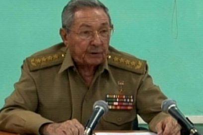 Raúl en Guantánamo ante el peligro de Matthew