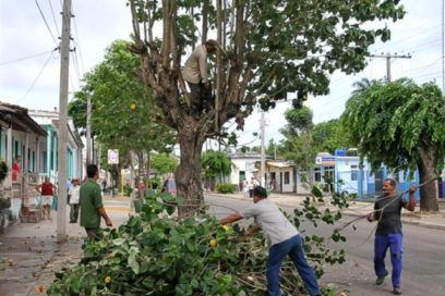 Adoptan medidas en Santiago de Cuba para enfrentar el paso de Matthew