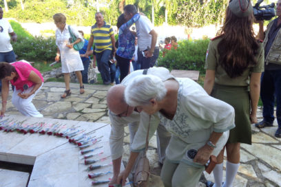 Reconocen este 8 de octubre a personalidades de Villa Clara