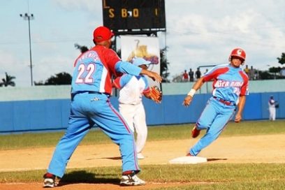 Estrellas beisboleras saldrán de tarde