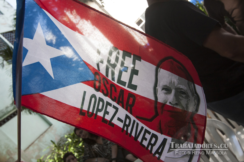 Hay algo que puedes hacer ahora mismo. Firmar esta petición directa a la Casa Blanca. https://petitions.whitehouse. gov/petition/president-obama- free-oscar-lopez-rivera-he- ends-his-term-president