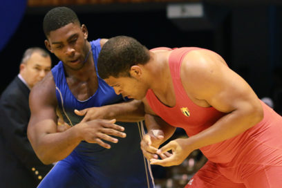 Bronce en Grand Prix de lucha greco