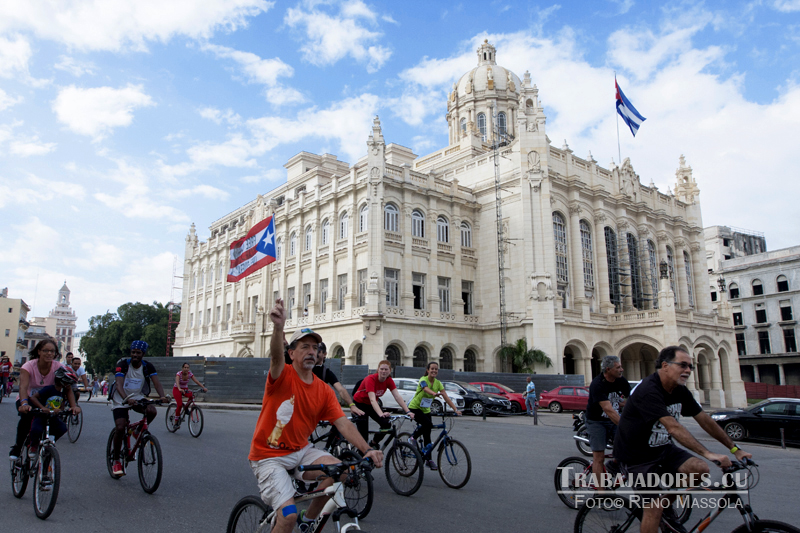 Los ciclistas recorrieron las principales calles de la ciudad. Foto: Reno Massola