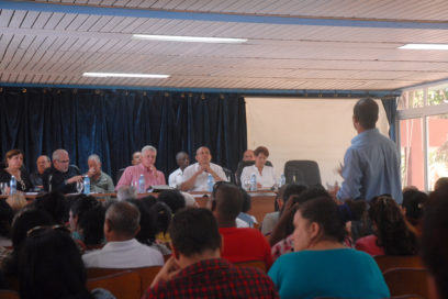 Los educadores ratifican su compromiso