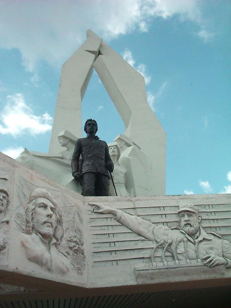 Plaza de la Revolución Ignacio Agramonte.