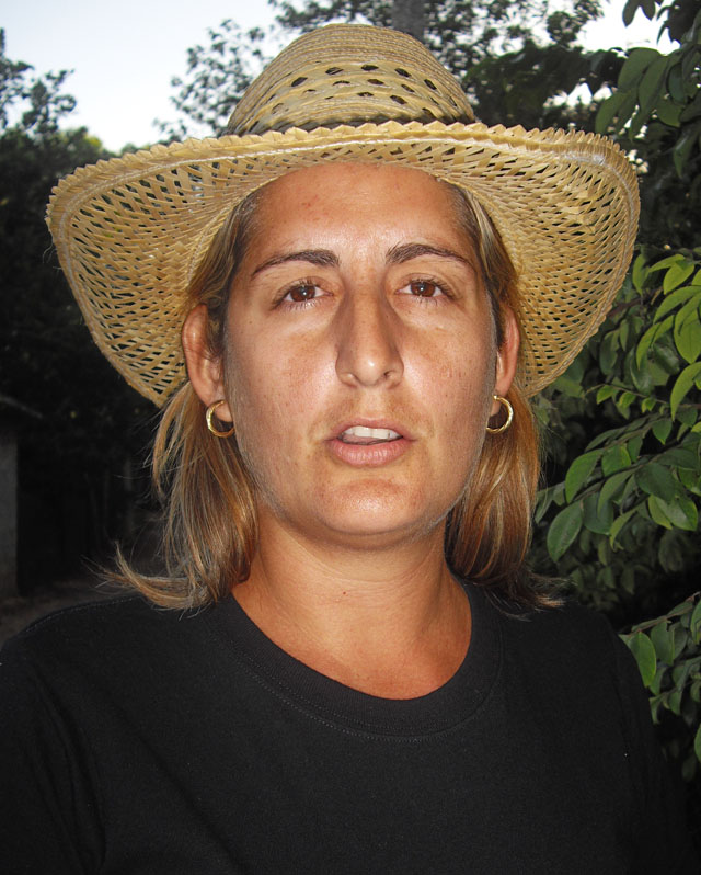 “Gracias a Fidel, a la Ley de Reforma Agraria, mi papá es propietario de tierras y presidente fundador de una Cooperativa de Créditos y Servicios”, expresó emocionada Arlety. Foto: José Luis Martínez Alejo