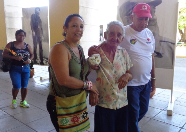 ¿Cómo no venir a decirle Hasta siempre?, dijo la anciana Ismina. Foto: Noryis