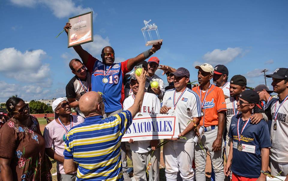 Equipo campeón: Medios Nacionales. Foto: Marcelino Vázquez