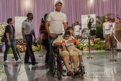 Mi beso al Comandante eterno (+fotos)