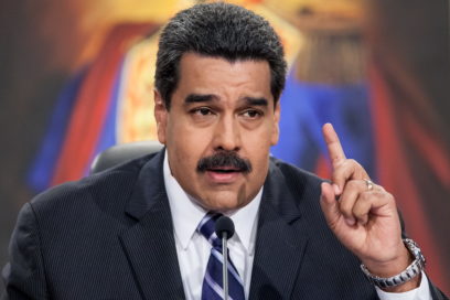 Obama es indigno, dice Maduro
