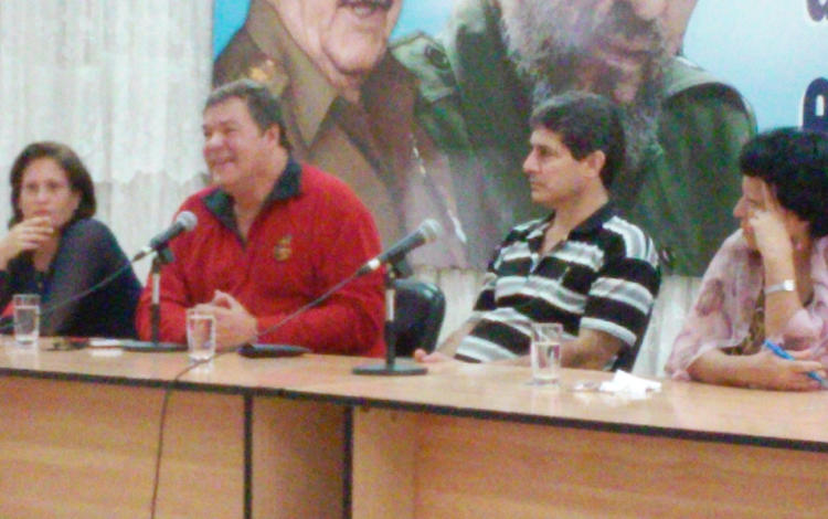 Ramón dijo sentir profundo respeto y admiración por los bayameses, capaces de resaltar su historia y patriotismo. Foto: Lianet Suárez Sánchez