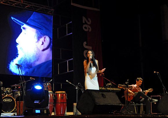 Annie Garcés y José M. Ordaz. Foto: Roberto Garaicoa Martínez/ Cubadebate.
