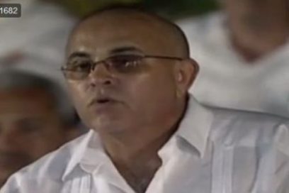 El pueblo sigue queriéndolo y dispuesto a seguirlo