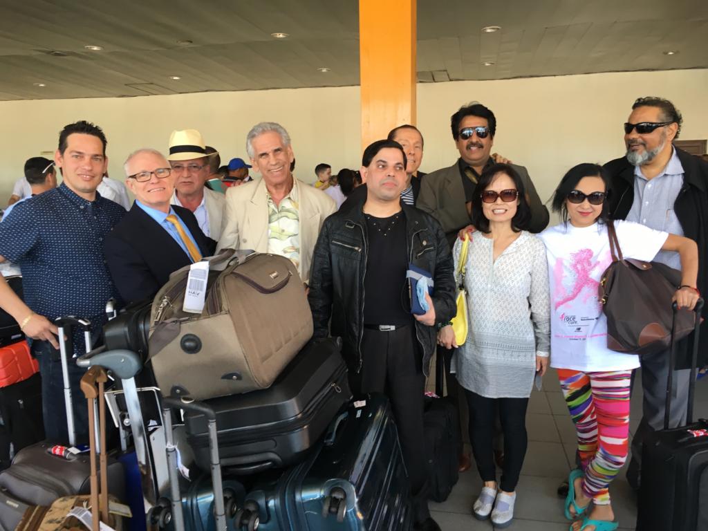 Miembros de la junta directiva de IBMS a su llegada a La Habana.