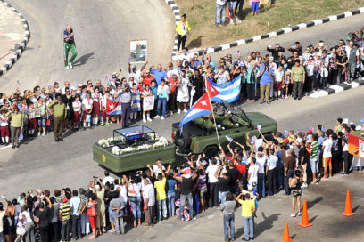 Ciego de Ávila levanta sus banderas ¡Hasta siempre Fidel! (+Fotos)
