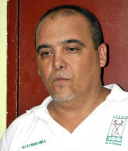 Roberto Benítez, administrador de la cafetería El Jaguar. Foto: José R. Rodríguez Robleda