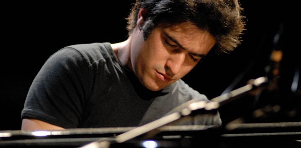 El pianista cubano Harold López-Nussa. Foto: tomada de Cubacontemporánea