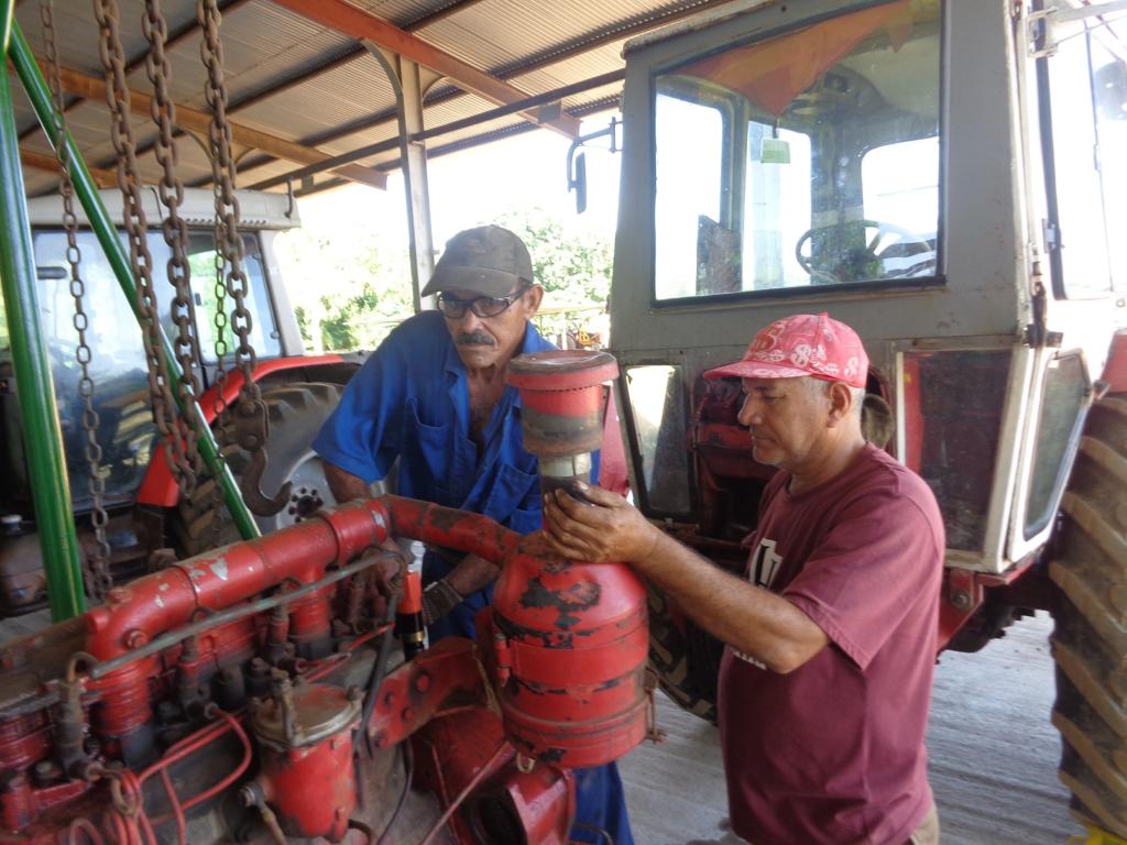 Las reparaciones y otros aseguramientos previos deben favorecer una zafra azucarera más eficiente. Foto: Lianet Suárez Sánchez
