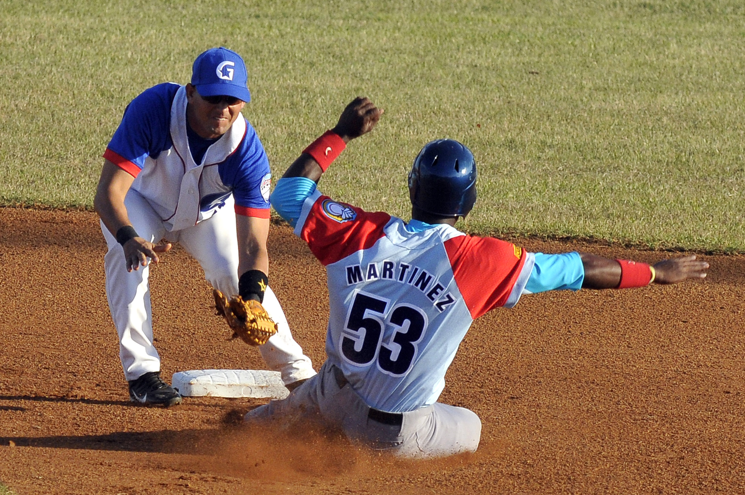 Granma propinó la tercer victoria sobre Ciego de Ávila y se colocó a una victoria de ganar la 56 Serie Nacional de Béisbol. Foto: José R. Rodríguez Robleda