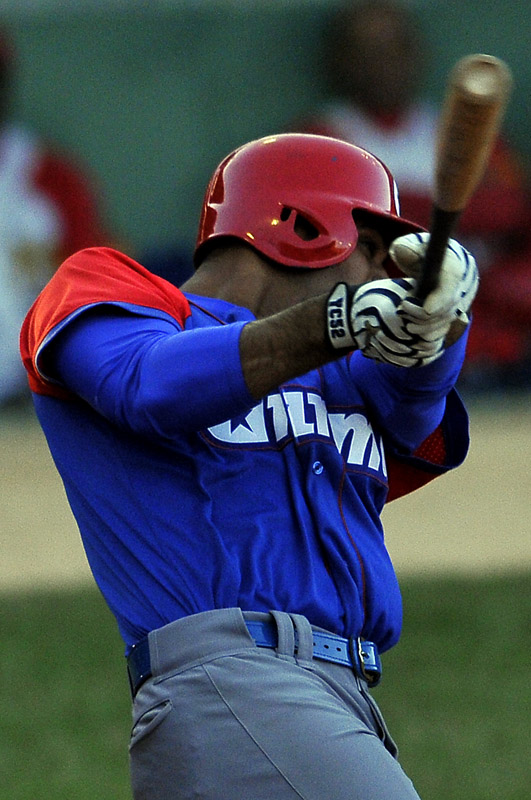 Guillermo Áviles despachó dos jonrones en el sexto juego frente a Matanzas. Foto: José Raúl Rodríguez Robleda.