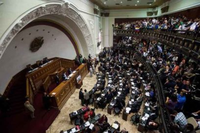 Derecha venezolana mantiene estrategia golpista