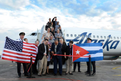 Aerolínea estadounidense Alaska inició vuelos a la Isla (+ fotos)