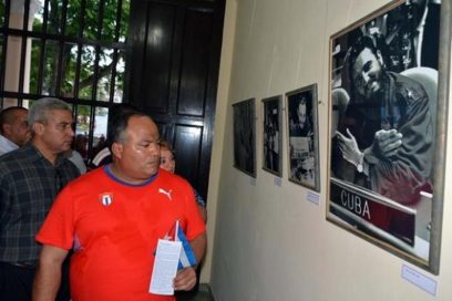 Bayamo inaugura exposición fotográfica dedicada a Fidel