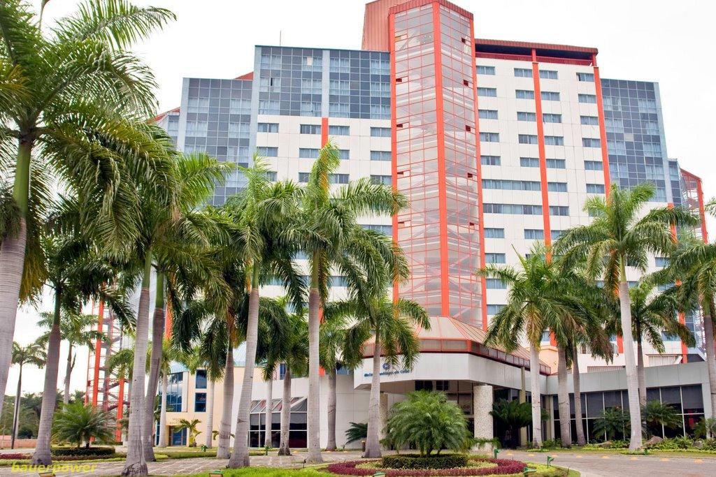 Hotel Melia Santiago de Cuba acreedor de la condición Por las Sendas del Triunfo.