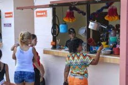 Crece en Guantánamo afiliación sindical de sector no estatal