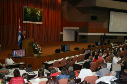 Educadores, iluminen a todos