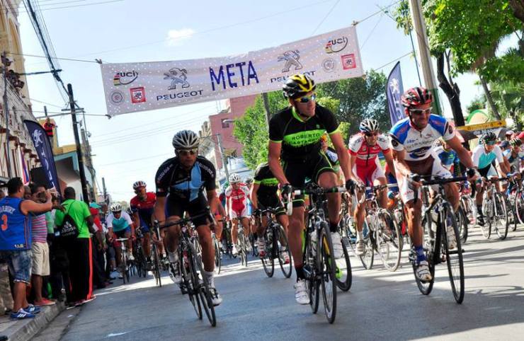 /: Arrancó en Guantánamo Clásico de Ciclismo de Cuba